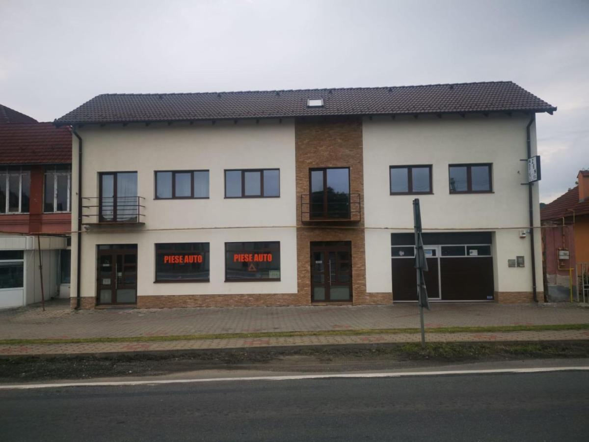 Hotel Zen Tălmaciu Esterno foto